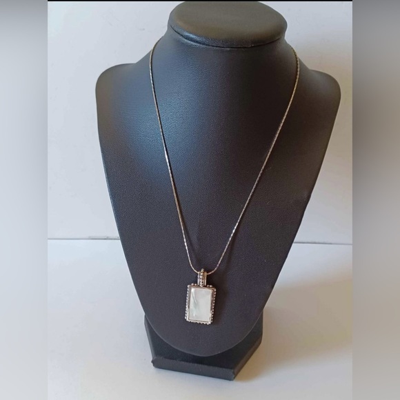 Lia Sophia Jewelry - MOTHER OF PEARL NECKLACE